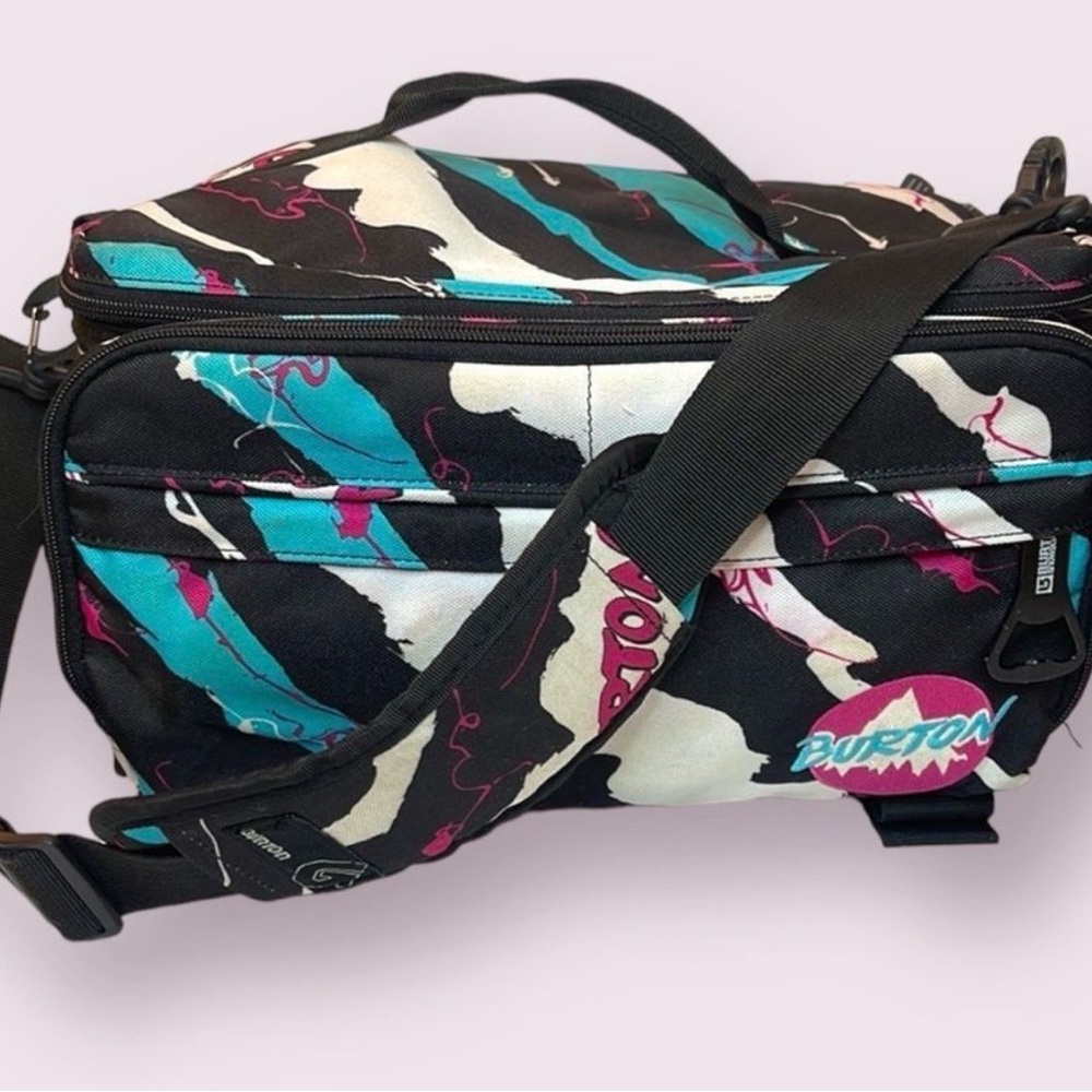 Vintage Burton Mini Insulated Cooleqr Q/Lunch Bag